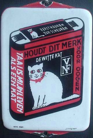 witte kat deurp.JPG